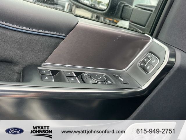 2026 Ford F-350SD Platinum DRW