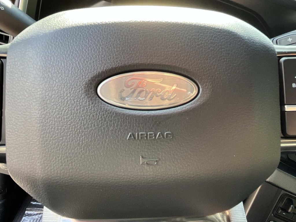 2027 Ford F-350SD DRW
