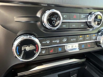 2027 Ford F-350SD DRW