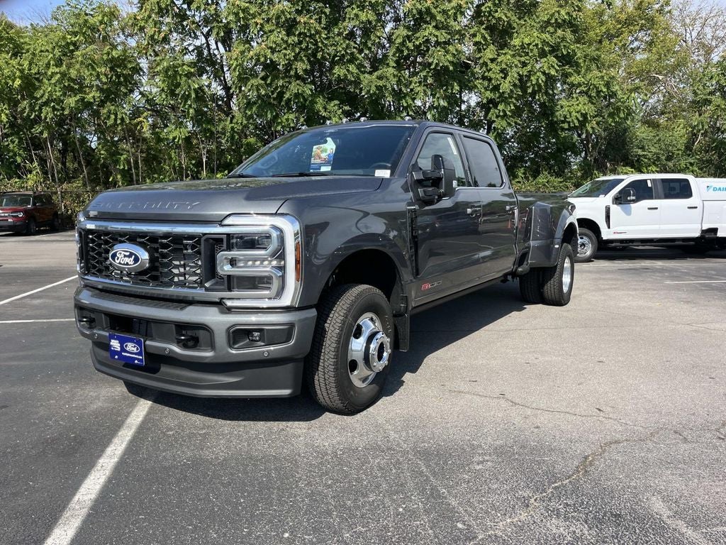 2027 Ford F-350SD DRW