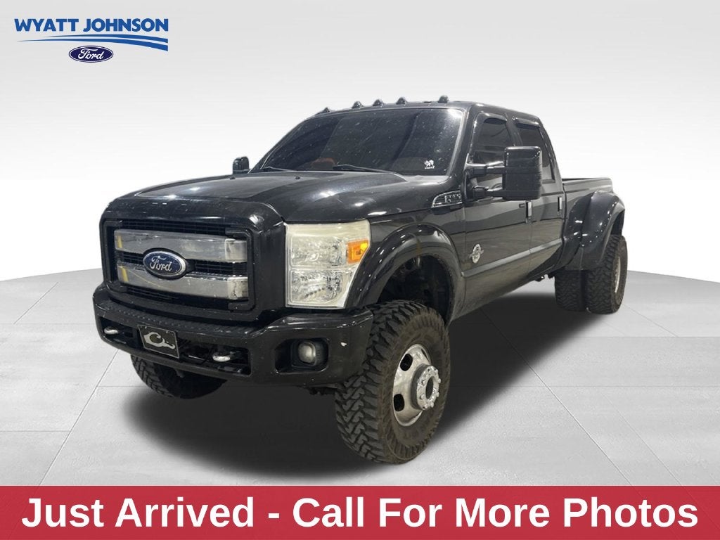 2011 Ford F-350SD Lariat DRW