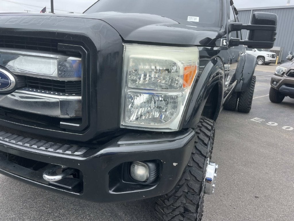 2011 Ford F-350SD Lariat DRW