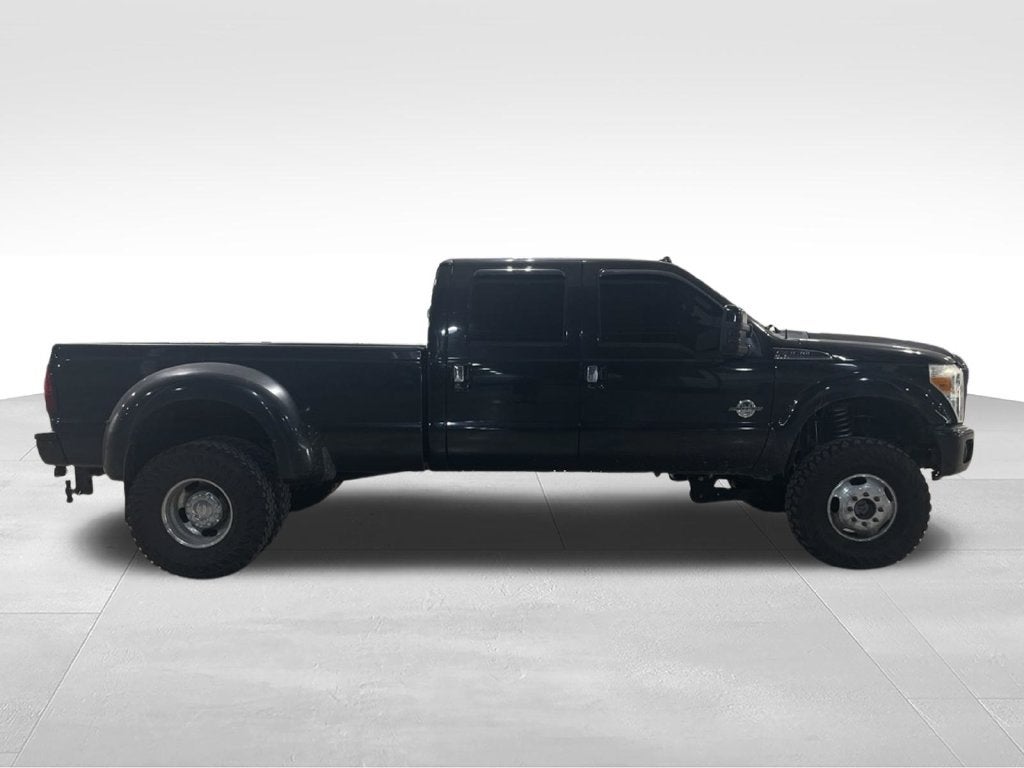 2011 Ford F-350SD Lariat DRW