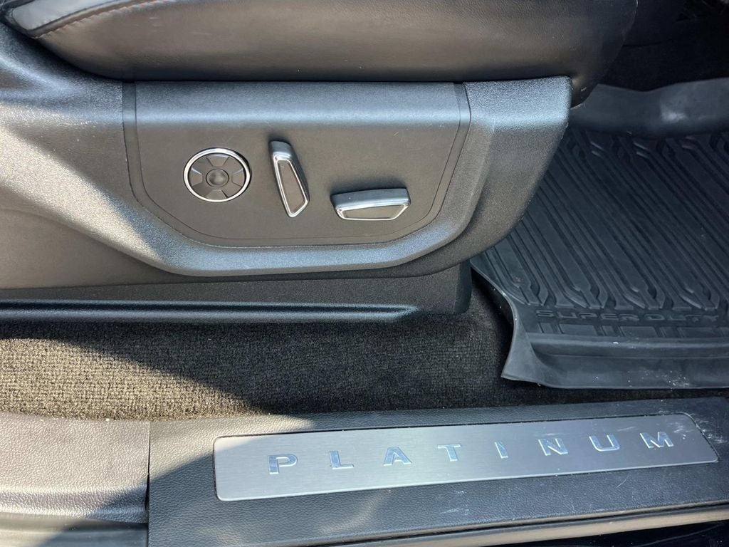 2018 Ford F-350SD Platinum DRW