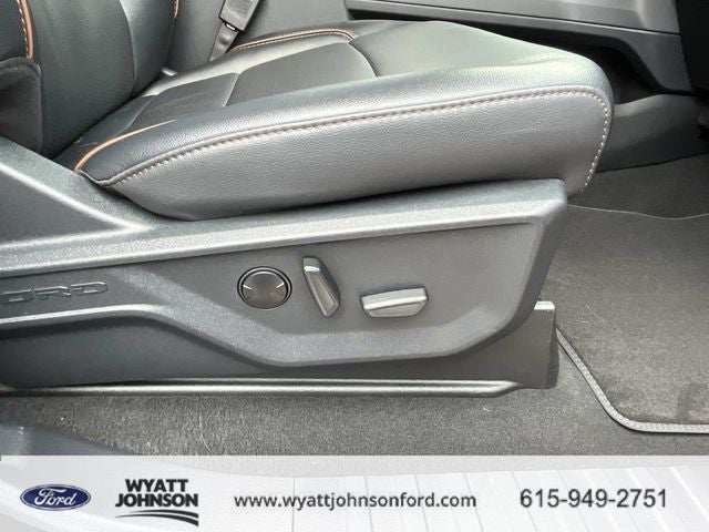 2025 Ford F-450SD Lariat DRW