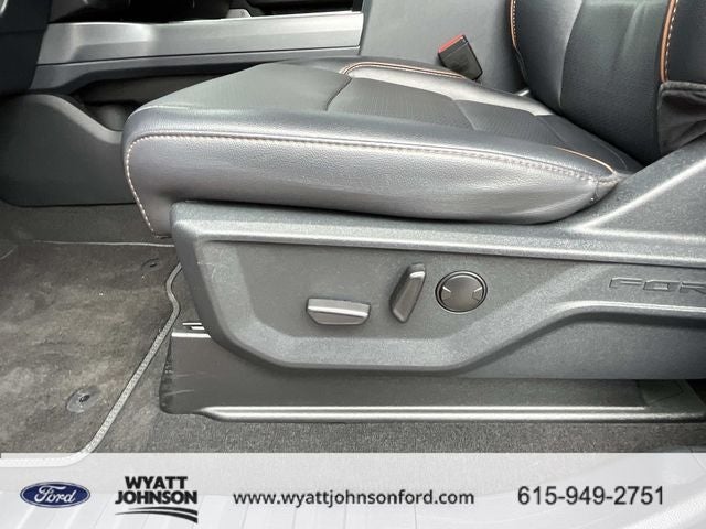 2025 Ford F-450SD Lariat DRW