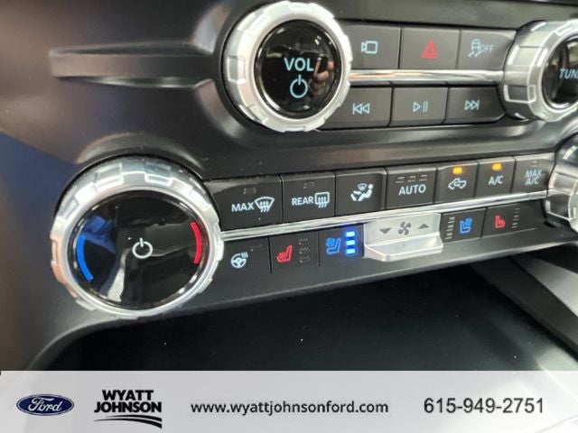 2025 Ford F-450SD Lariat DRW