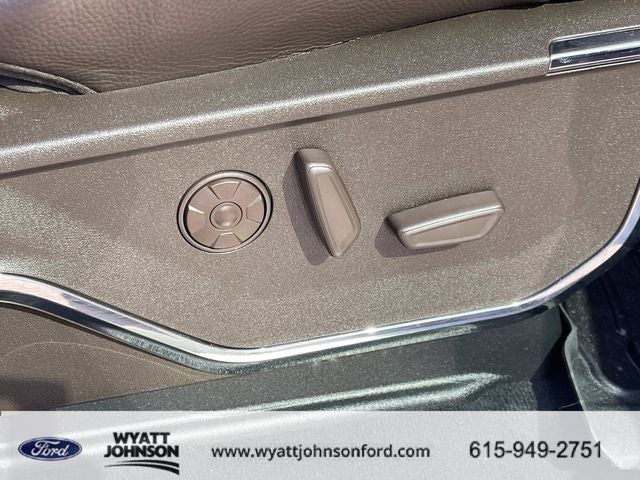 2025 Ford F-450SD King Ranch DRW