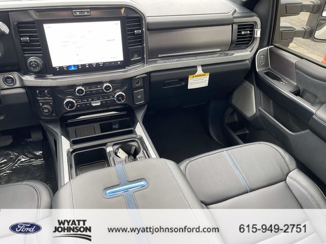 2026 Ford F-450SD Platinum DRW