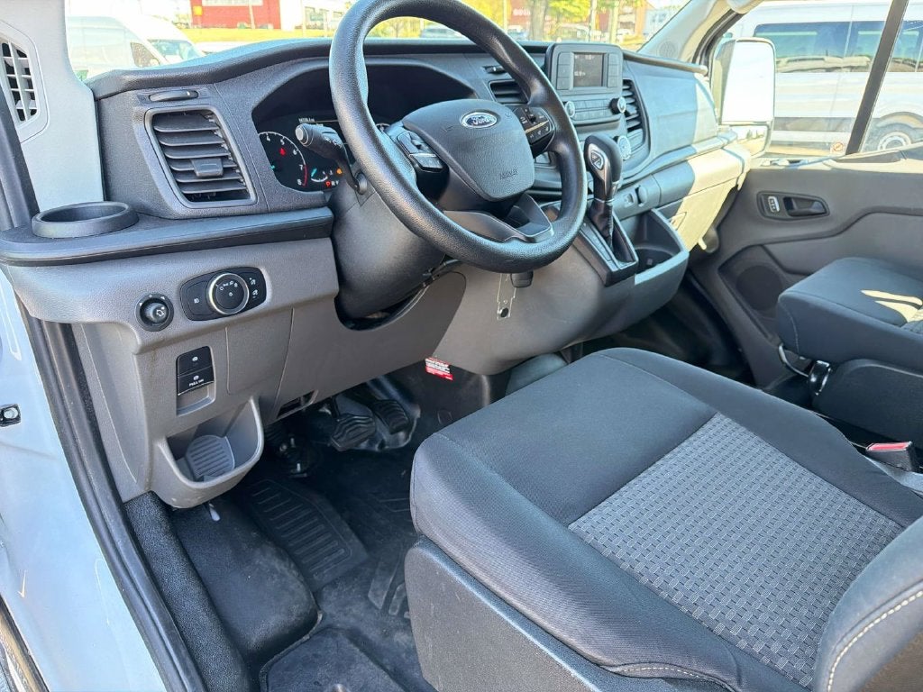 2025 Ford Transit-250 Base
