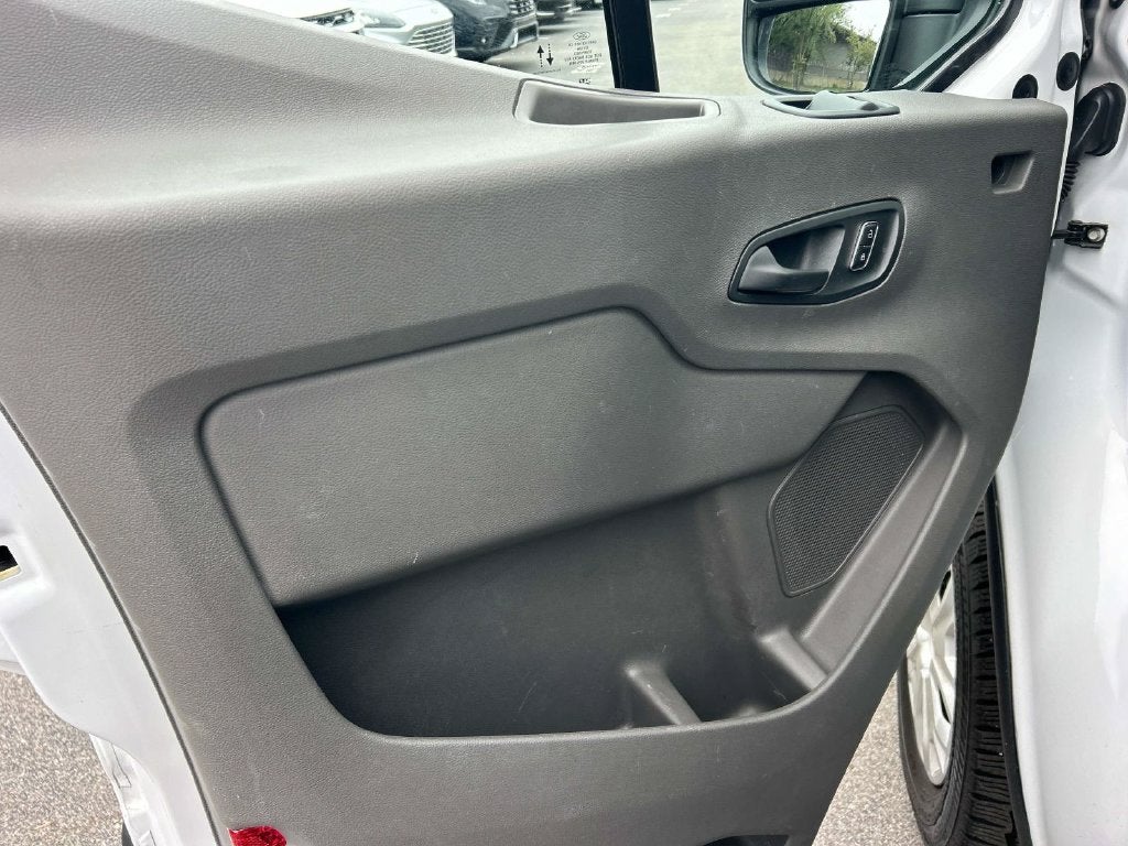 2025 Ford Transit-250 Base