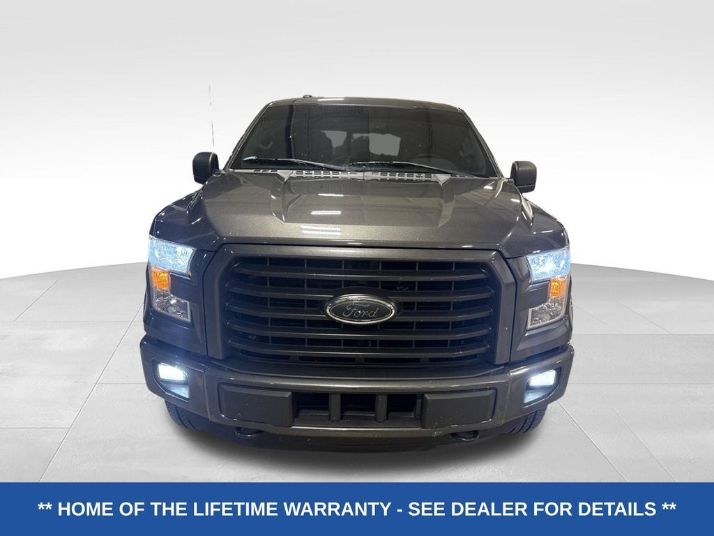2016 Ford F-150 Base