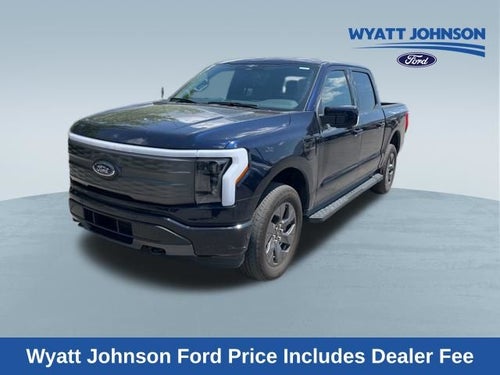 2023 Ford F-150 Lightning Base