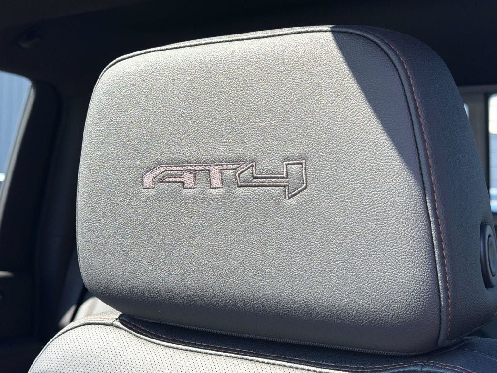 2024 GMC Sierra 2500HD AT4