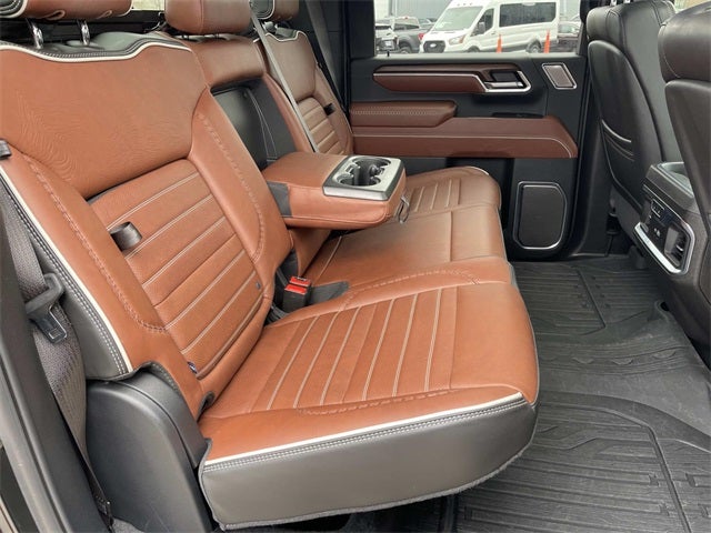 2025 GMC Sierra 3500HD Denali Ultimate