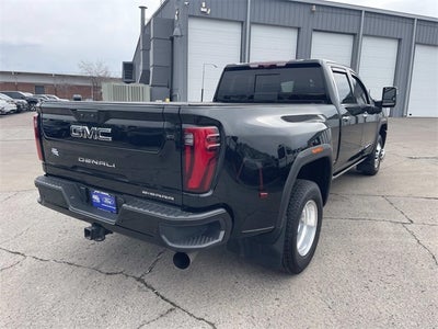 2025 GMC Sierra 3500HD Denali Ultimate