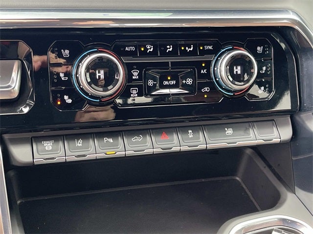 2025 GMC Sierra 3500HD Denali Ultimate