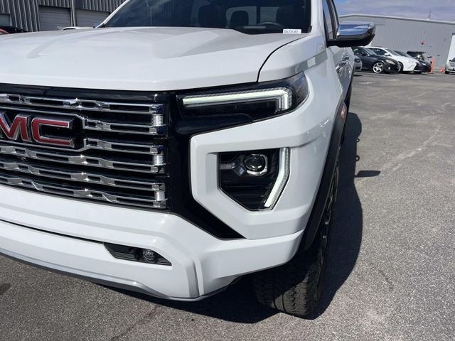 2024 GMC Canyon Denali