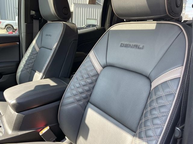 2024 GMC Canyon Denali