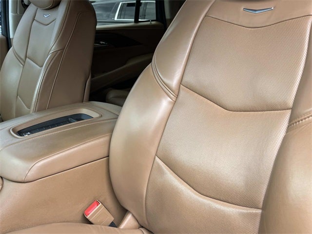 2016 Cadillac Escalade Platinum Edition