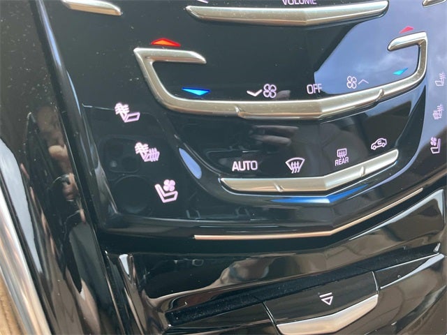 2016 Cadillac Escalade Platinum Edition