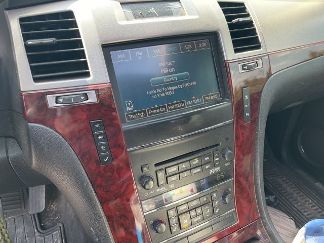 2011 Cadillac Escalade ESV Luxury