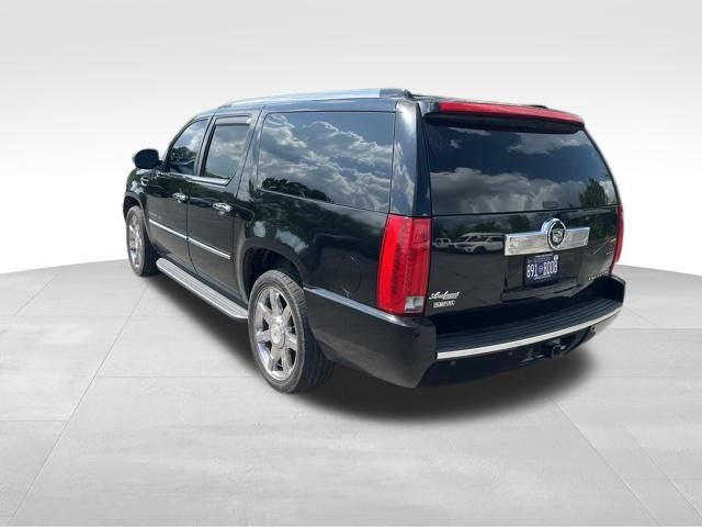 2011 Cadillac Escalade ESV Luxury
