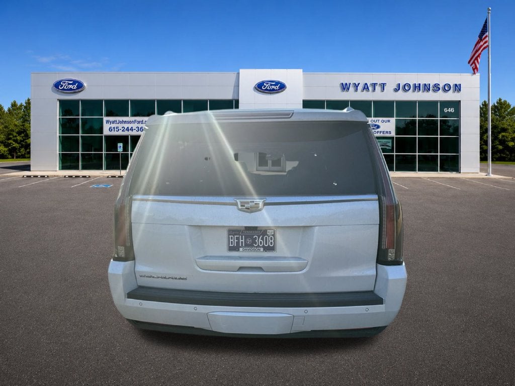 2017 Cadillac Escalade ESV Premium