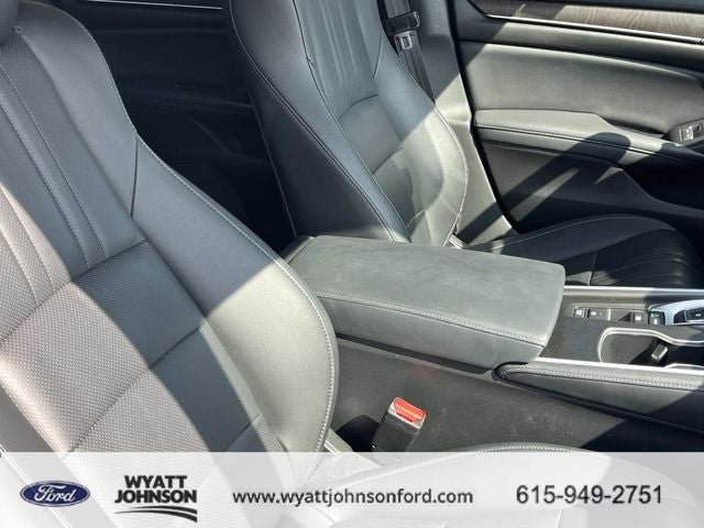 2022 Honda Accord Hybrid Touring