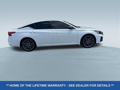 2023 Nissan Altima 2.0 SR