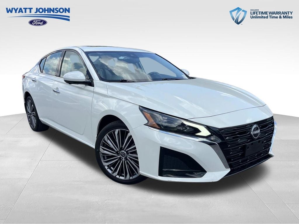 2023 Nissan Altima 2.5 SL