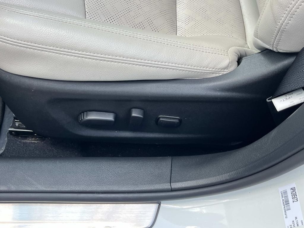 2023 Nissan Altima 2.5 SL