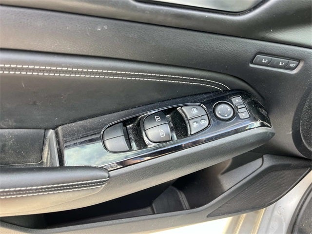 2020 Nissan Altima 2.5 Platinum