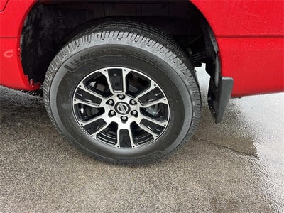 2022 Nissan Titan SV