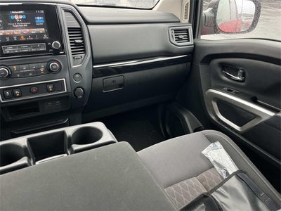 2022 Nissan Titan SV