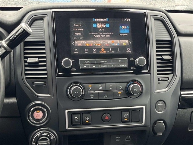 2022 Nissan Titan SV