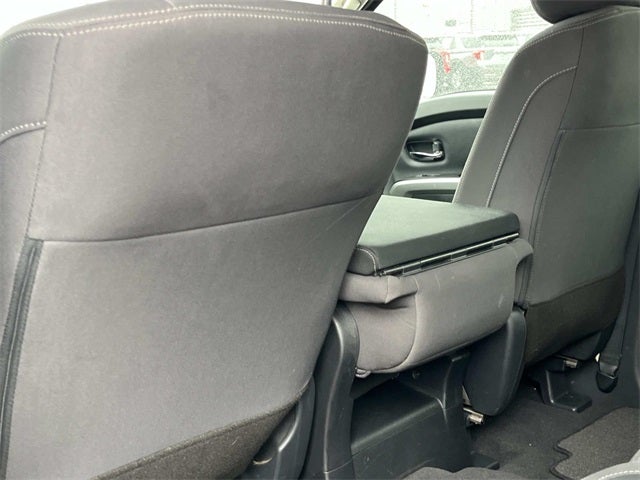 2022 Nissan Titan SV