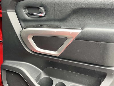 2022 Nissan Titan SV