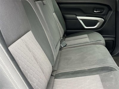 2022 Nissan Titan SV