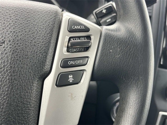 2022 Nissan Titan SV