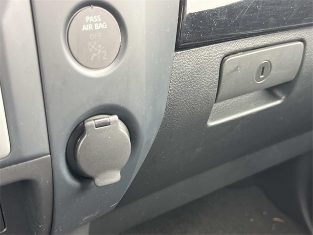 2022 Nissan Titan SV