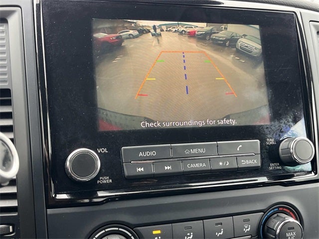 2022 Nissan Titan SV