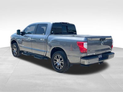 2021 Nissan Titan SV