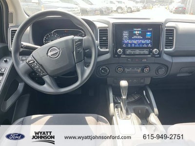 2023 Nissan Frontier SV