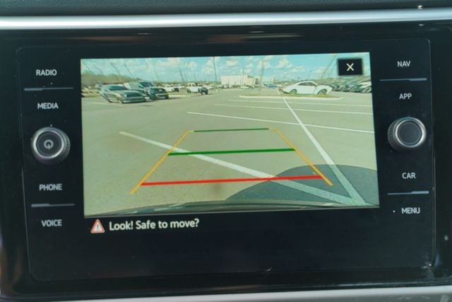 2023 Volkswagen Atlas Cross Sport 3.6L V6 SEL Premium R-Line