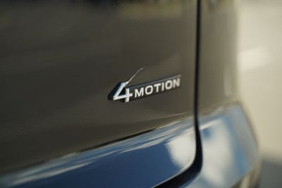 2023 Volkswagen Atlas Cross Sport 3.6L V6 SEL Premium R-Line