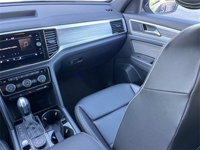 2022 Volkswagen Atlas Cross Sport 3.6L V6 SE w/Technology