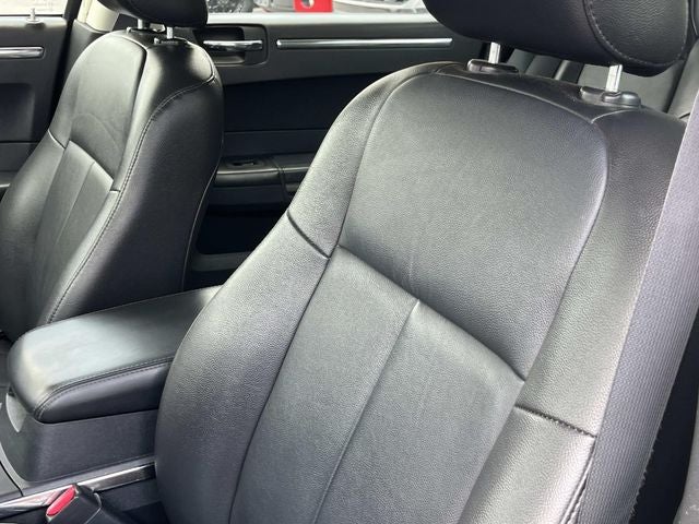 2008 Chrysler 300 Base
