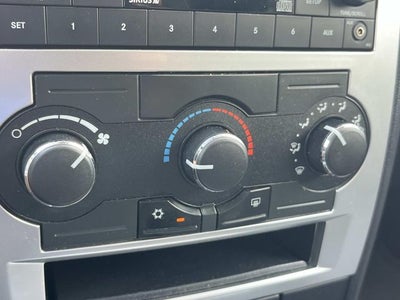 2008 Chrysler 300 Base