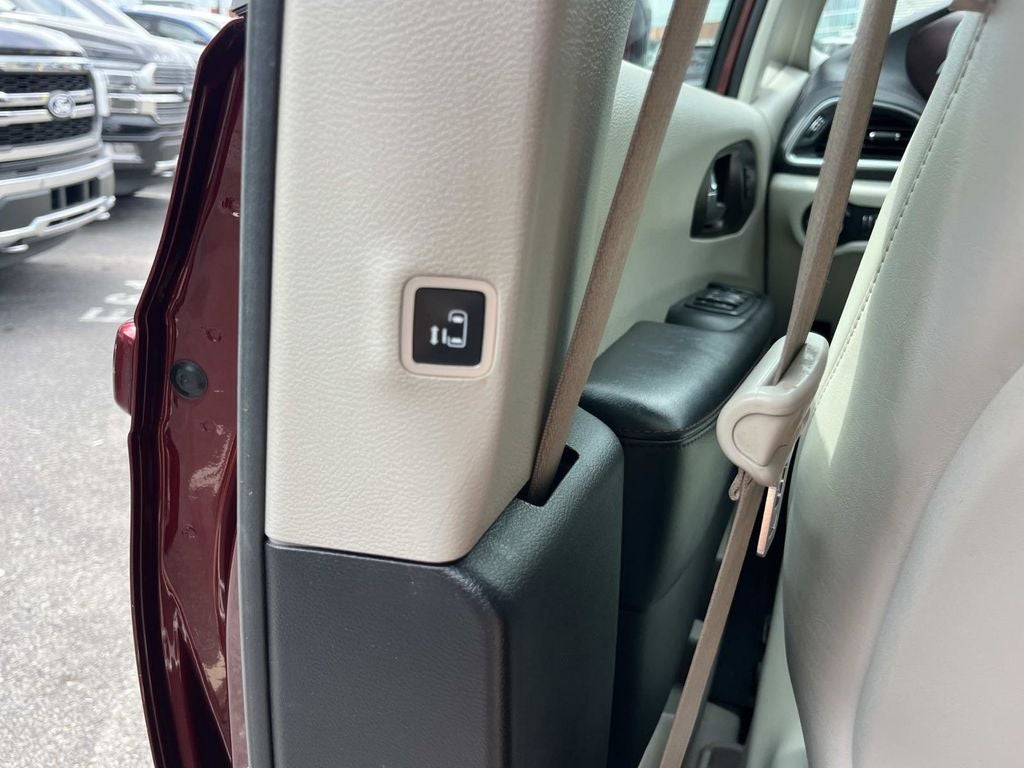 2020 Chrysler Pacifica Limited